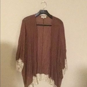 Umgee USA, brown and cream lace kimono